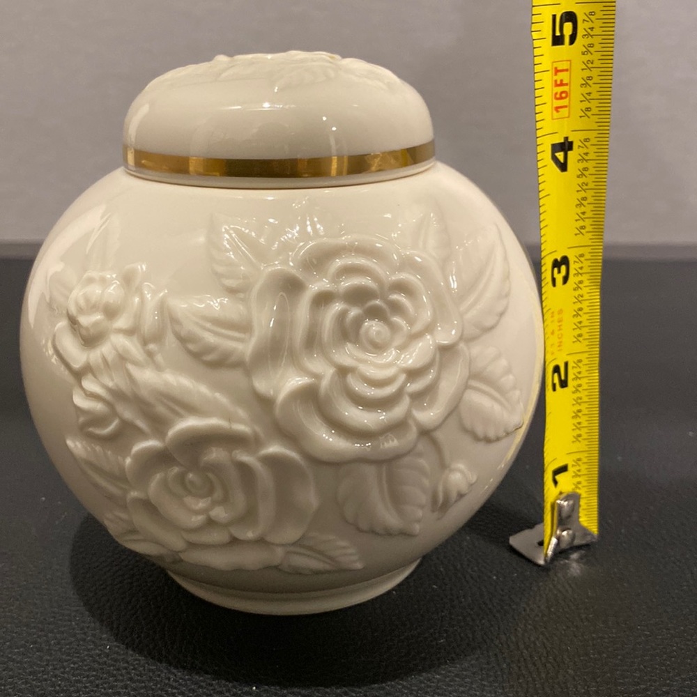 Lenox Jar - Picture 8 of 9